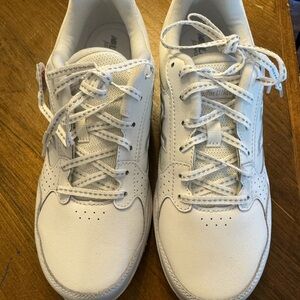 Women’s New balance sneakers size 8.5W.